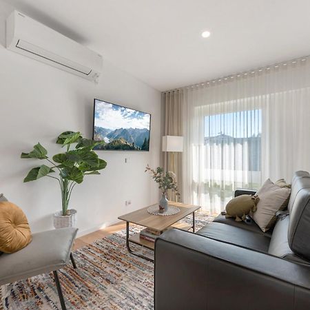 Comfy Studio With Shared Backyard Near Racecourse Carnegie Exteriör bild